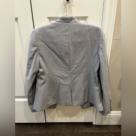 EUC - Ann Taylor The Petite High Rise Side Zip Straight Pant in Bi-Stretch - Picture 6 of 8